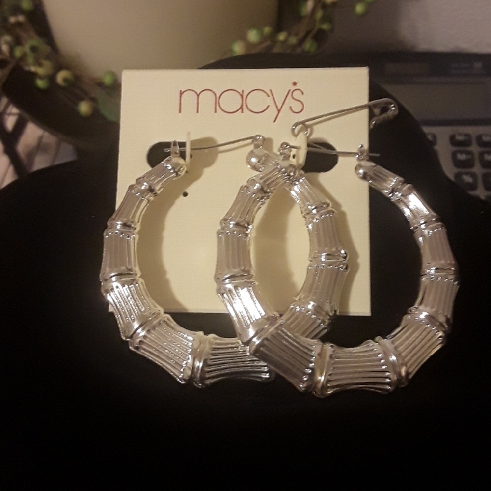 New Macy's large hoop earrings